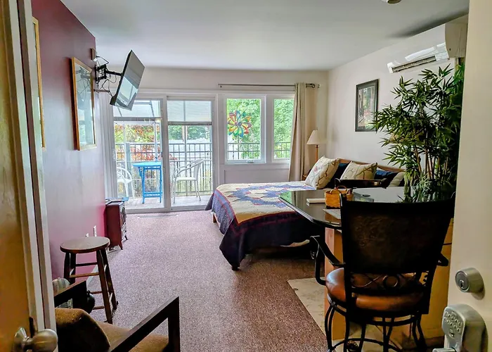 Ann Arbor Bed And Breakfast